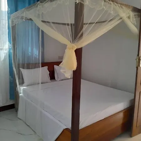 Beach House Nungwi